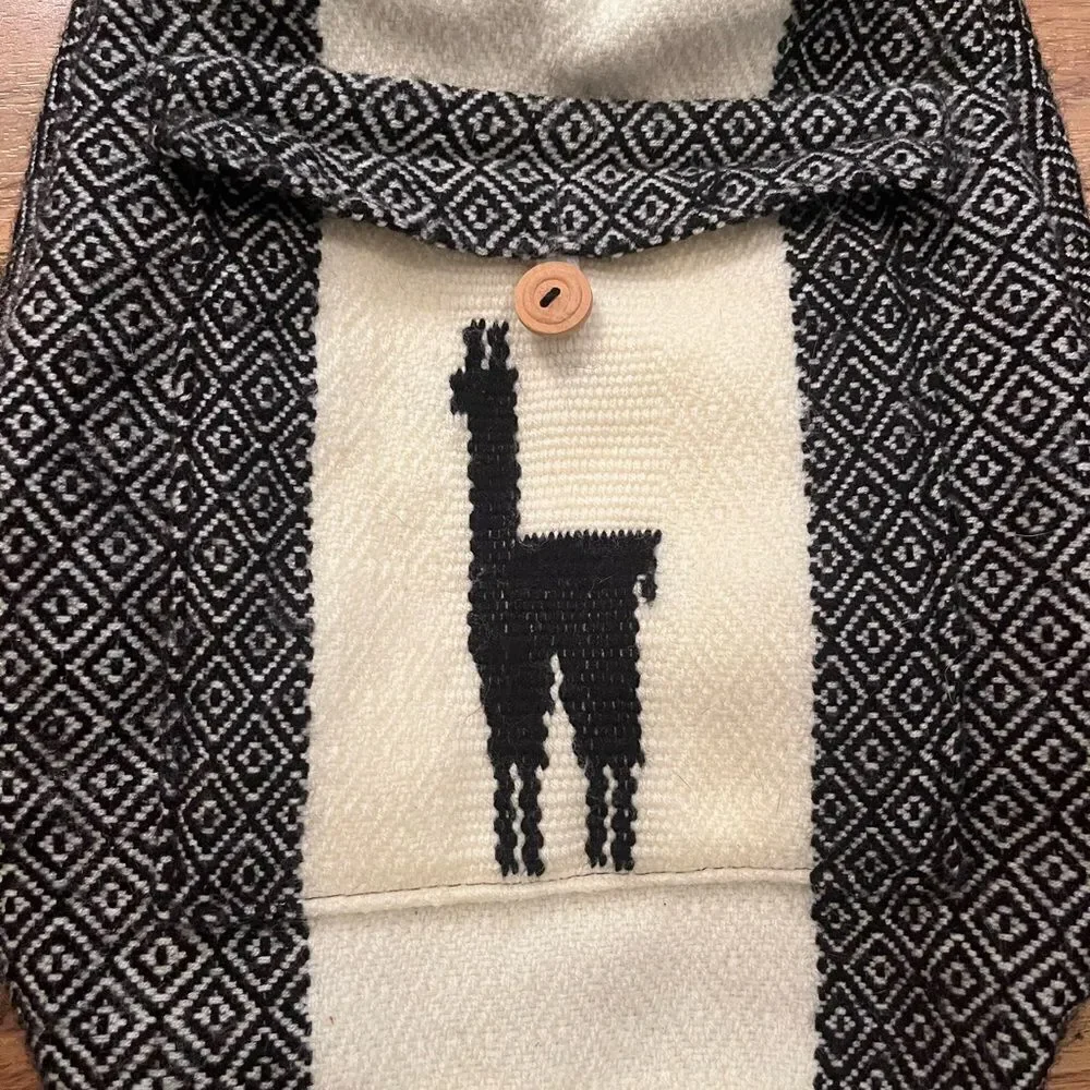 Black and Cream Textured Lama Backpack